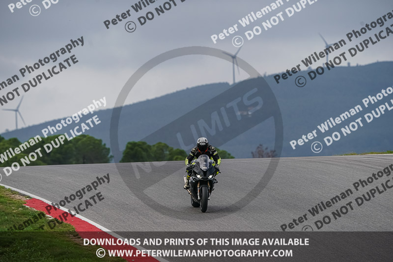 motorbikes;no limits;peter wileman photography;portimao;portugal;trackday digital images